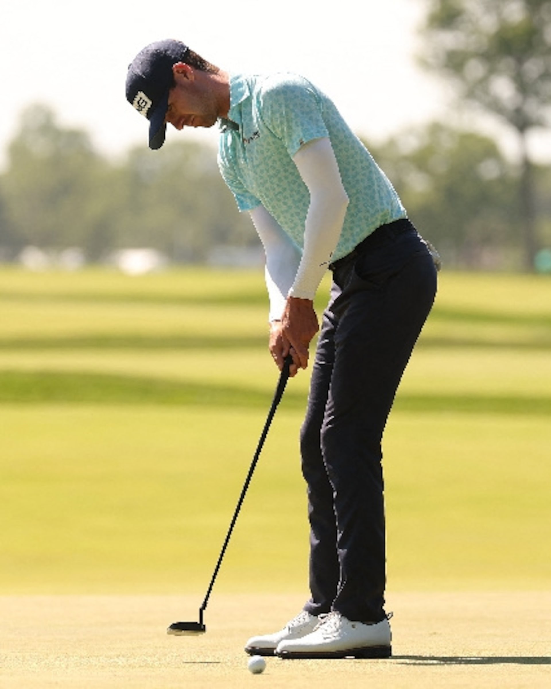 Crowded Leaderboard Creates Drama at Aronimink's Final Round