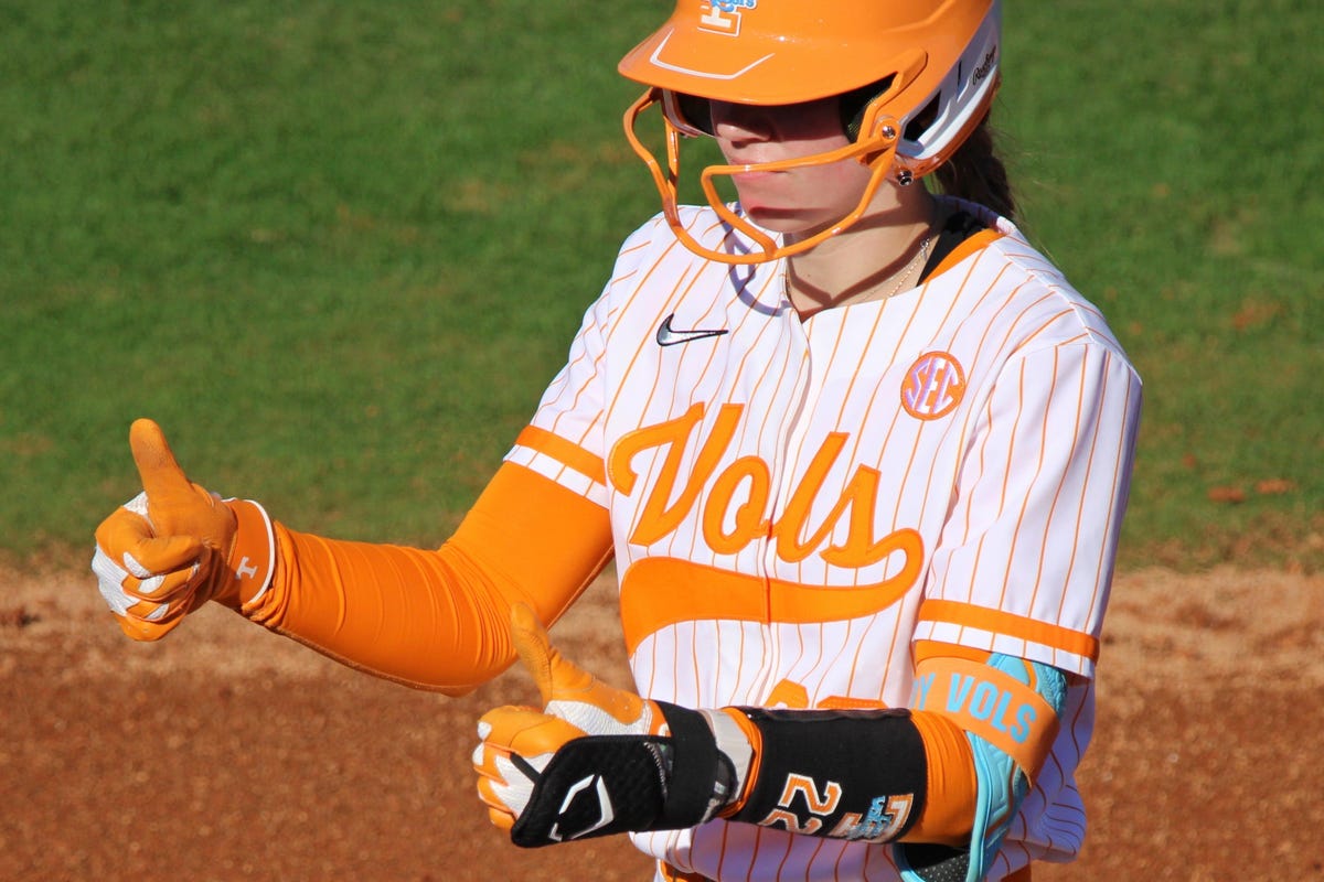 Tennessee Softball's Regional Win: What DMV Fans Should Know