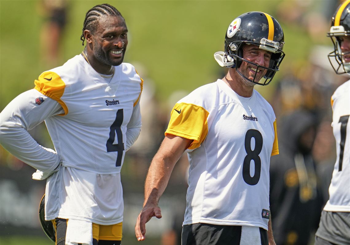 Aaron Rodgers in Black and Gold: What It Means for Football Culture