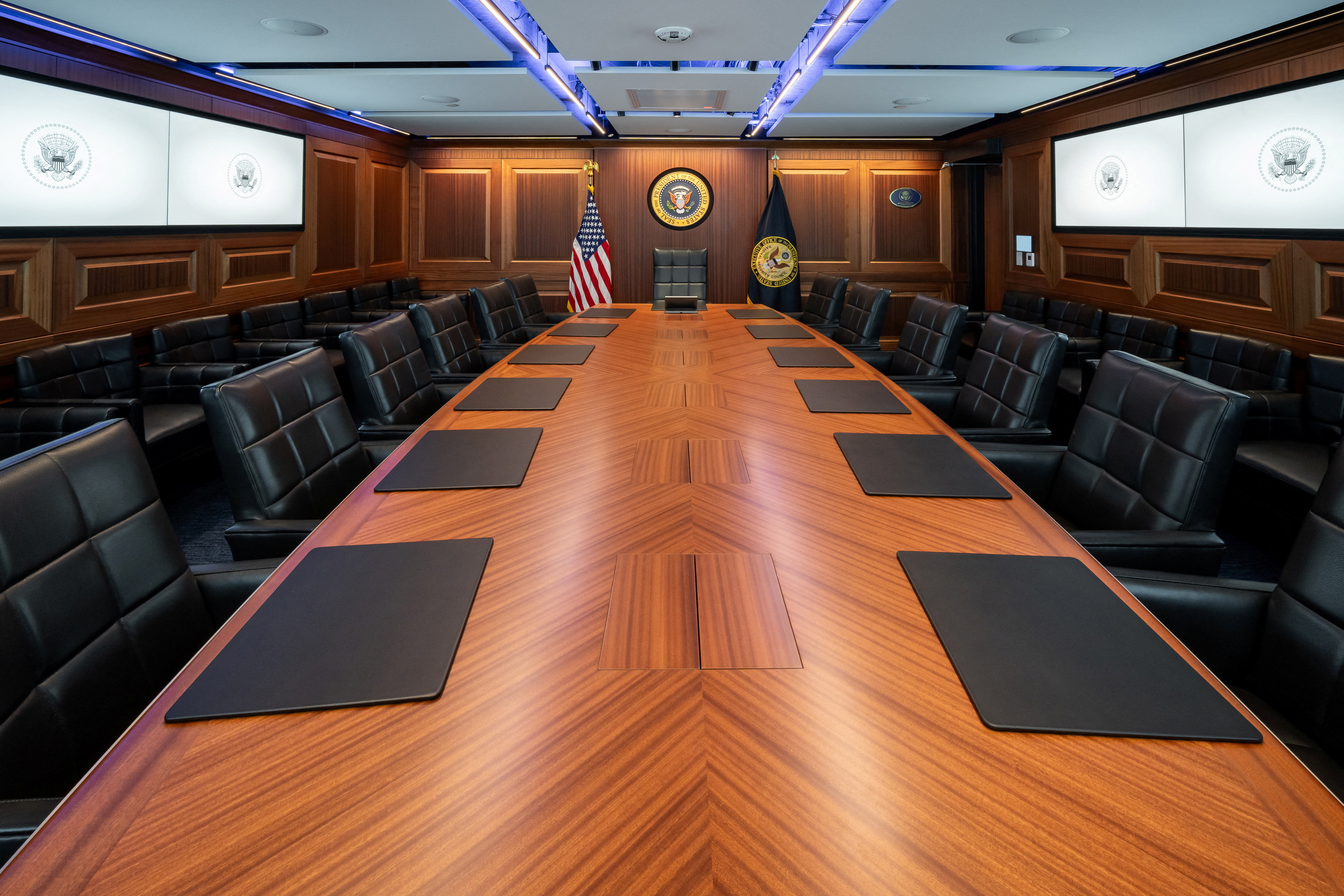 White House Healthcare Summit Draws DC Power Players