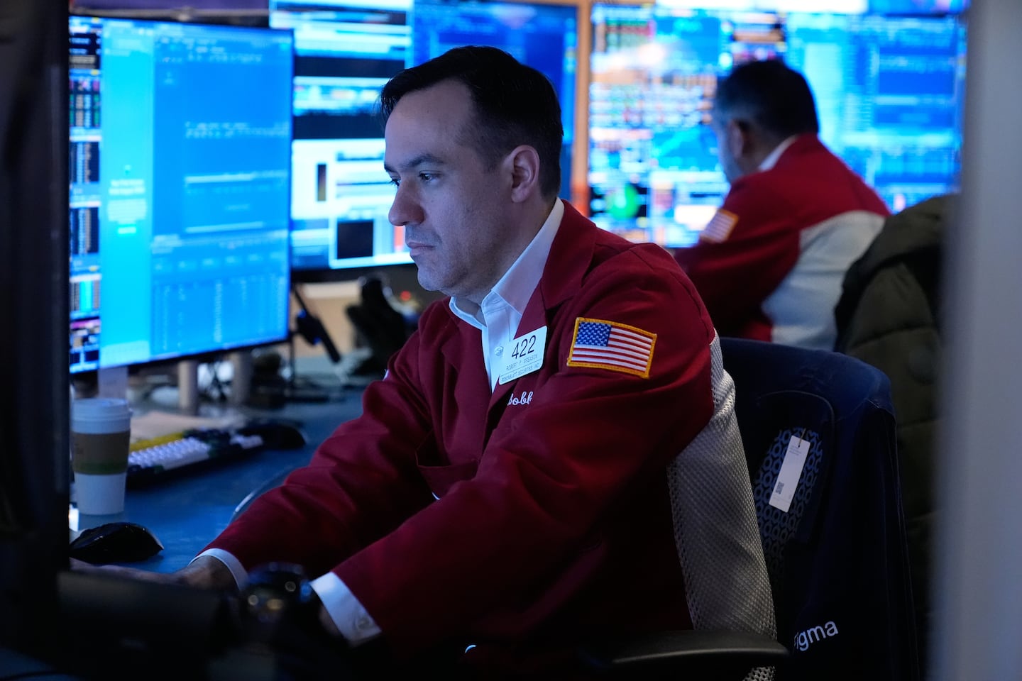 Iran Conflict Rattles Markets as Oil Surges and Bonds Slide