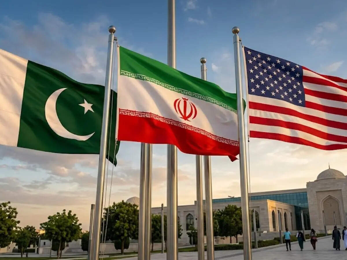 Japan's Economic Illusion: How Iran War Clouds Threaten Tokyo's Revival