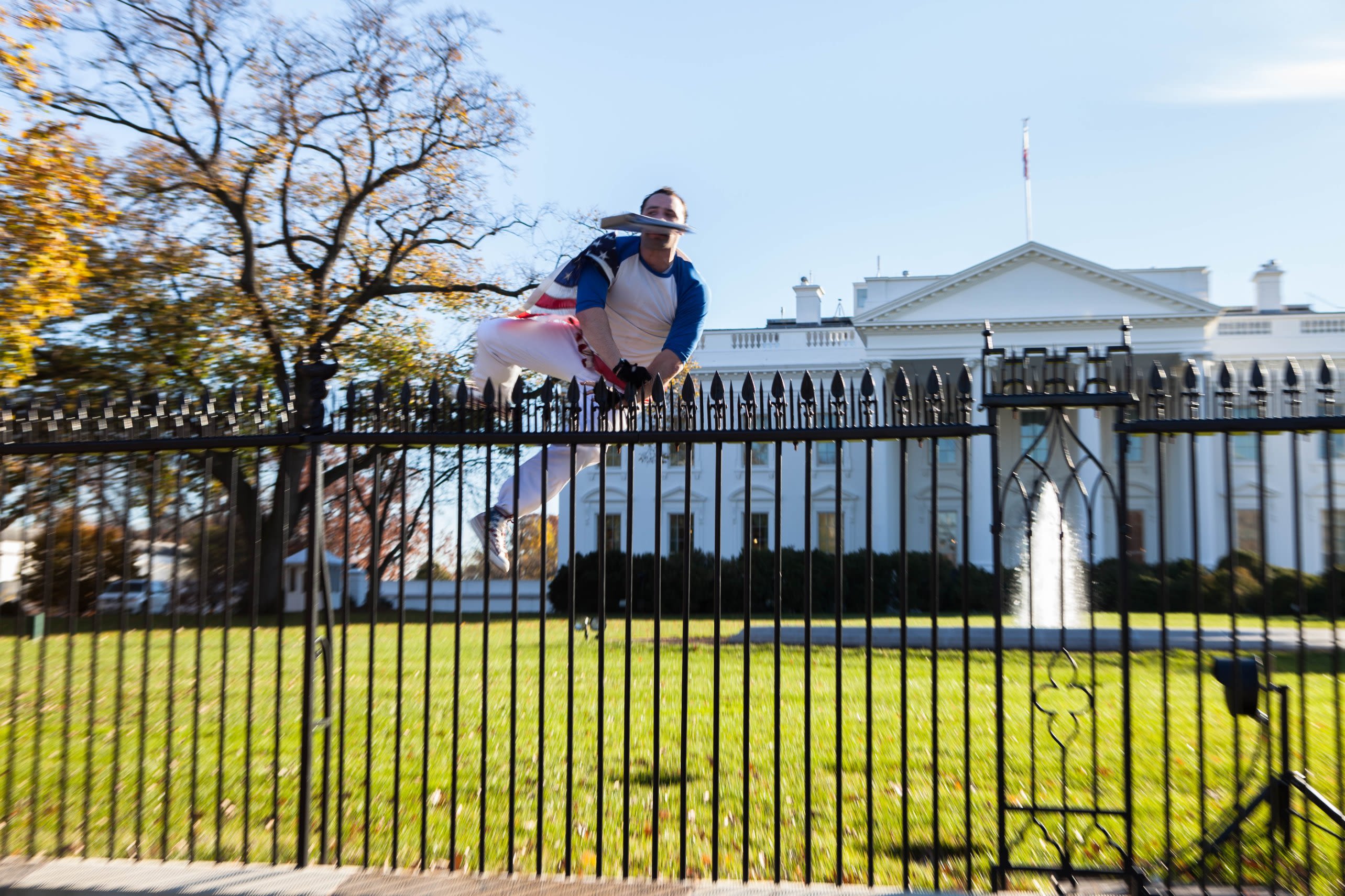 GOP Set to Drop $1B White House Security Plan Tied to Ballroom
