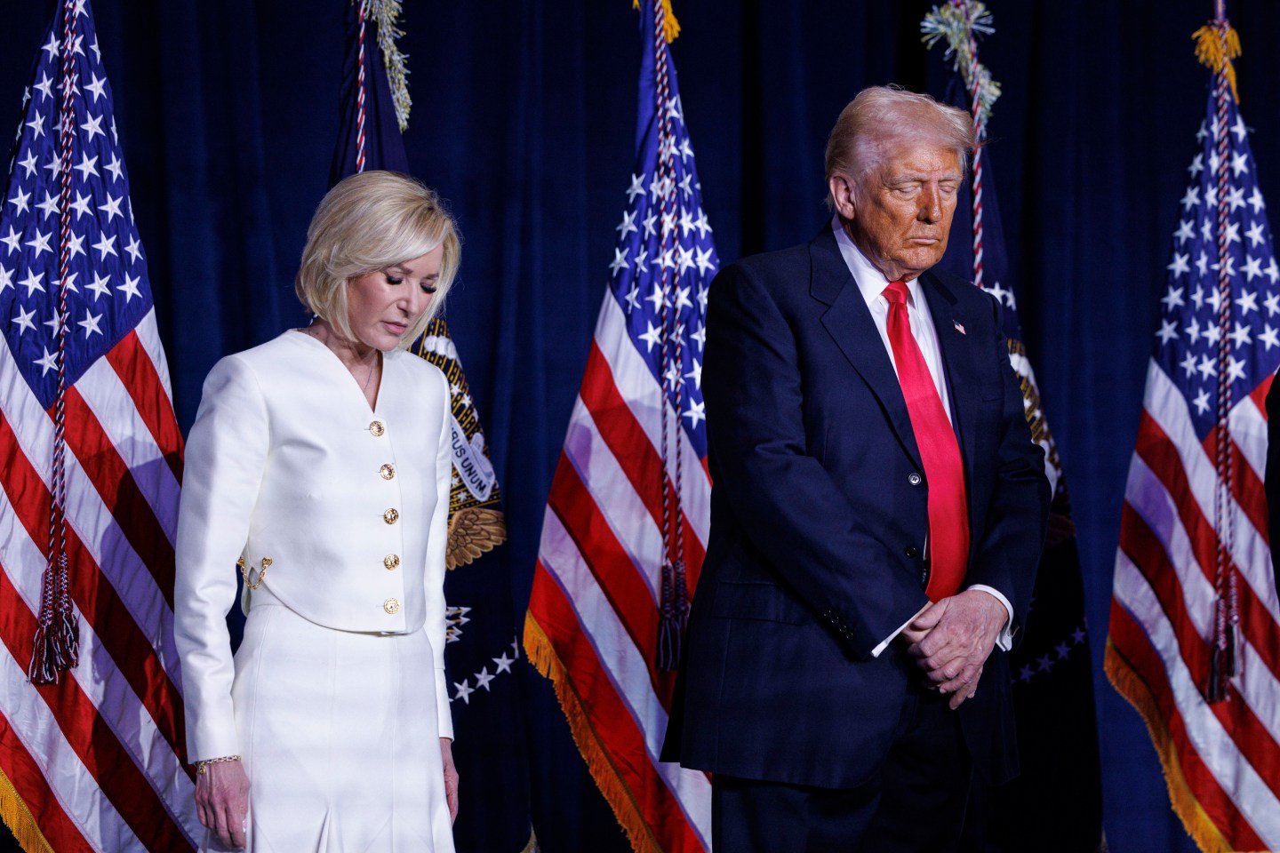 Trump's Faith Offensive: Religious Policy Reshapes 2025 Agenda