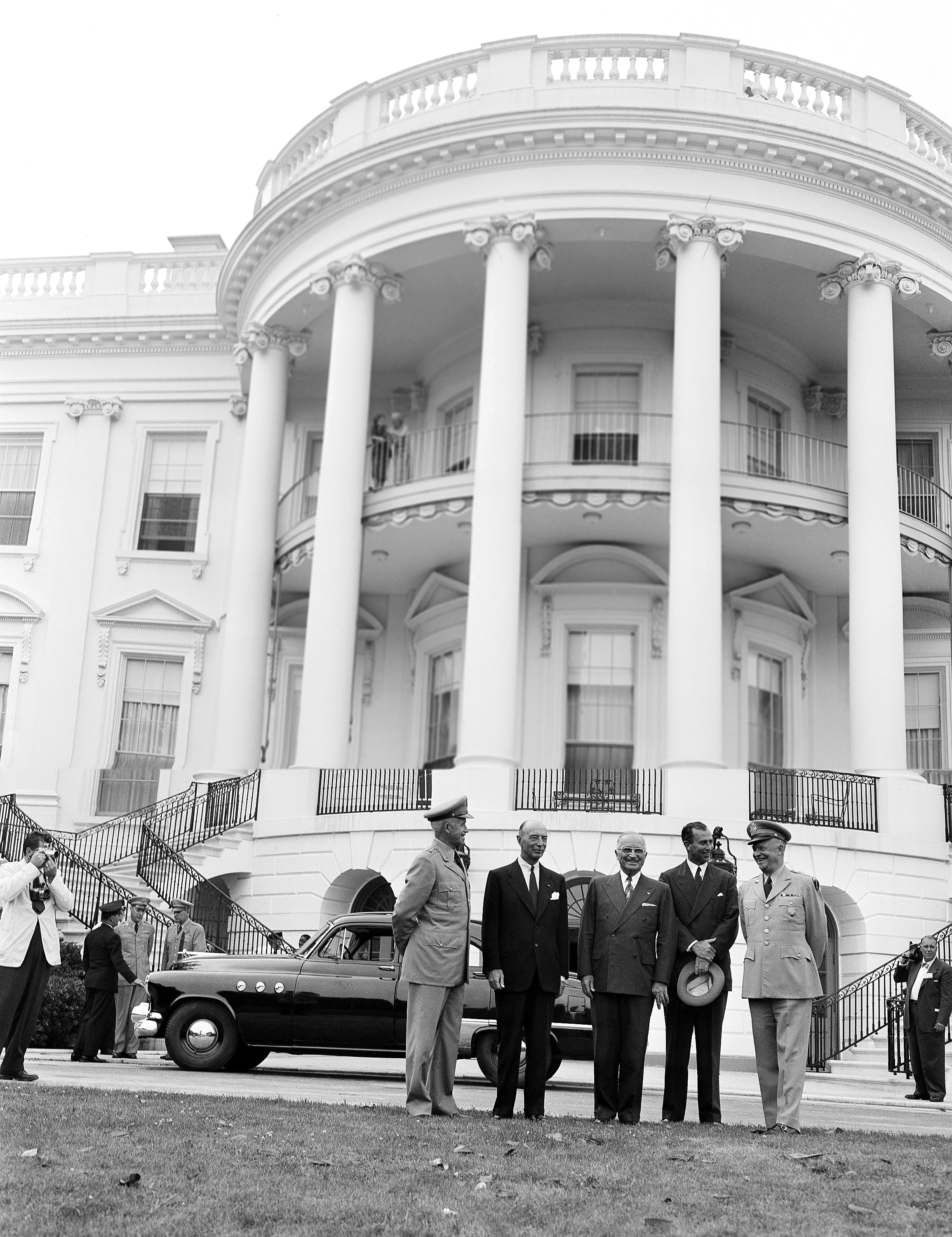 Trump's $200M White House Ballroom Bet Splits DC