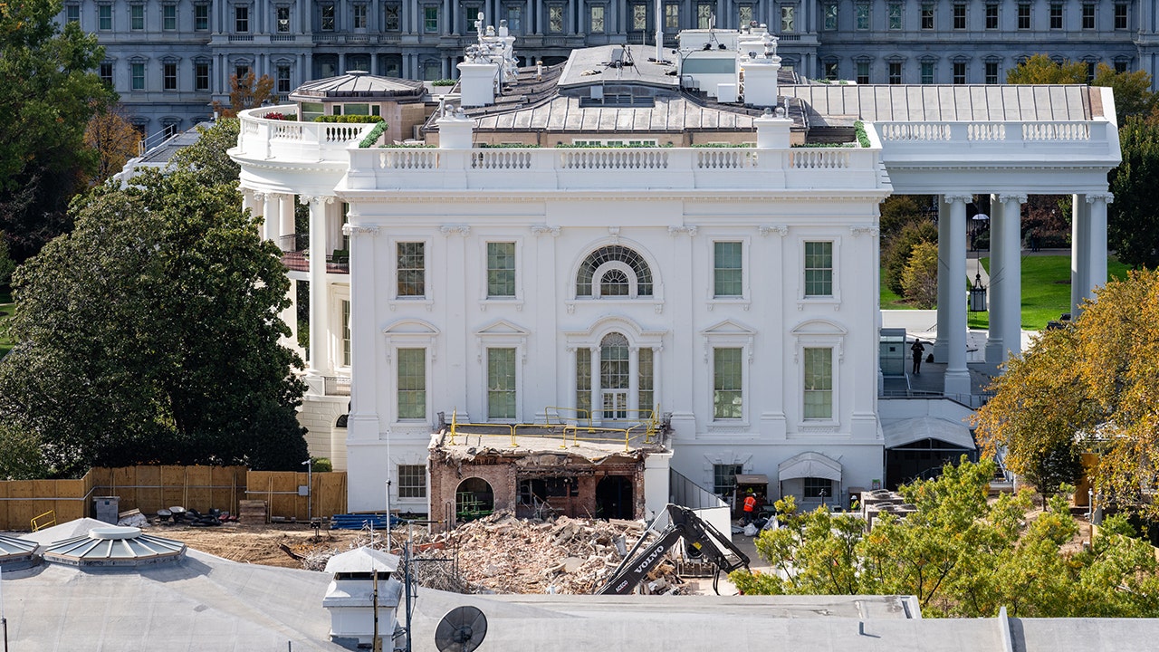 Trump Allies Question White House Ballroom's Scale, Demand 3D Models