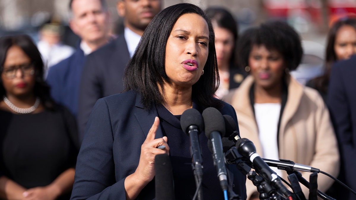 Bowser Declares Public Emergency Over DC Juvenile Crime, Opioids