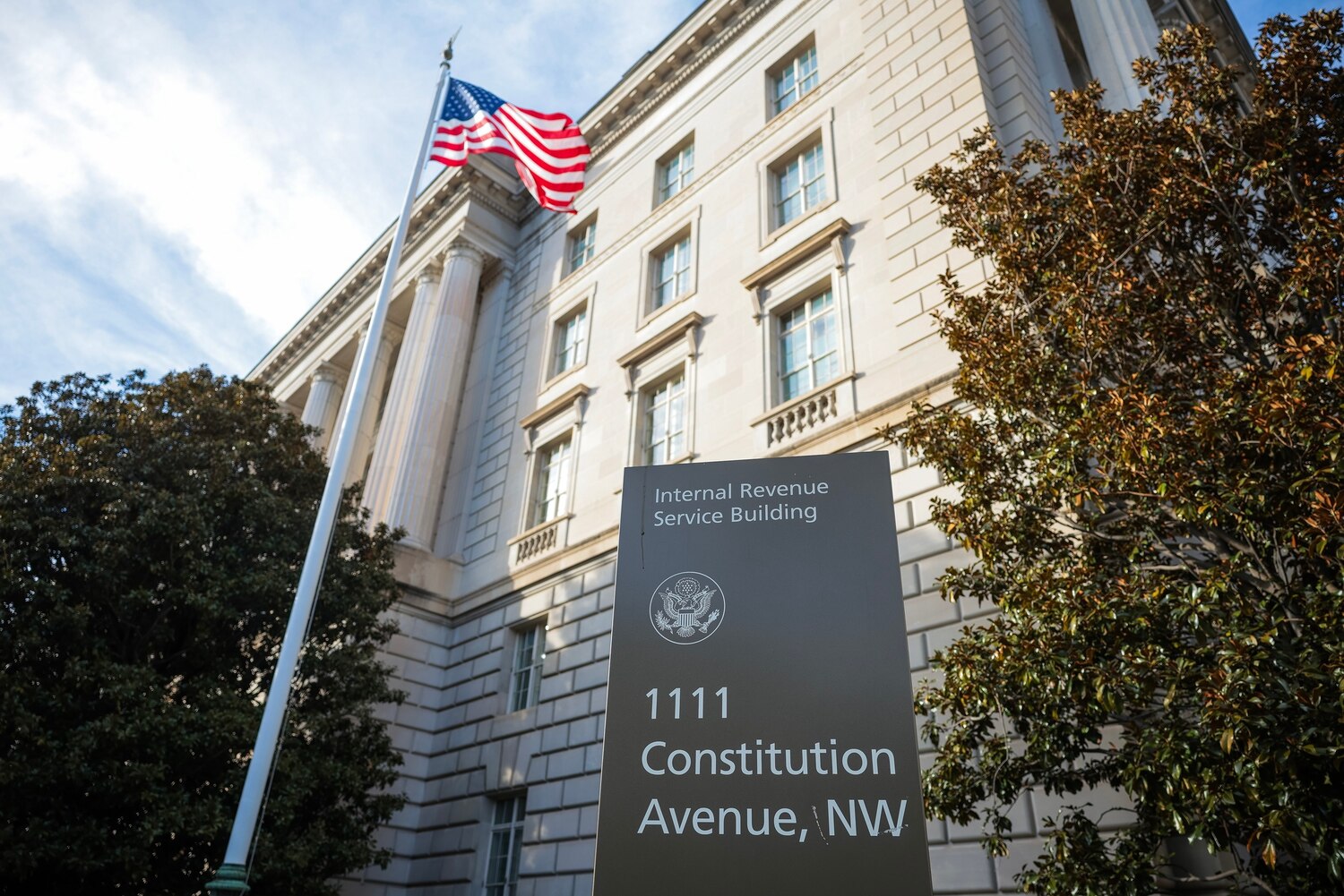 IRS Moves to End Audits of Trump and Family, Report Says