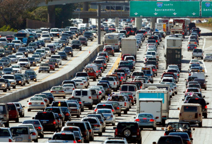 DC's Memorial Day Exodus Defies Gas Prices, AAA Reports Surge