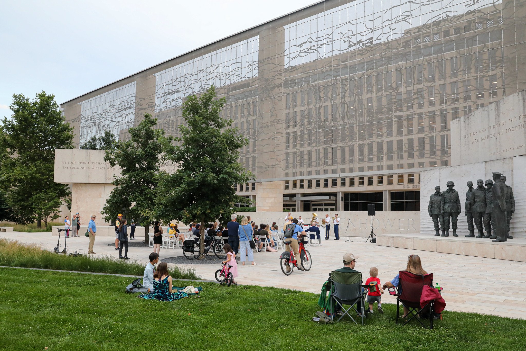 Doughboy Foundation's Summer Concert Series Hits the Mall