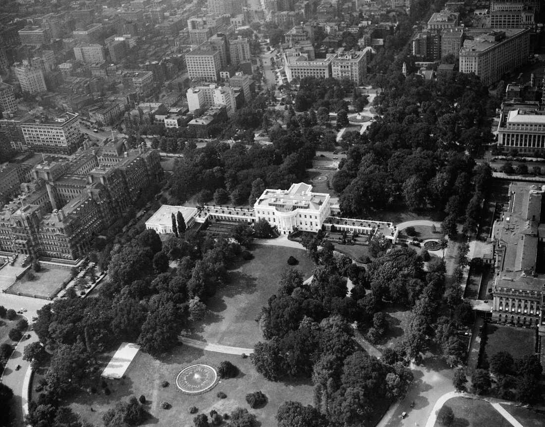 Trump's $200M White House Ballroom Plan Sparks DC Firestorm