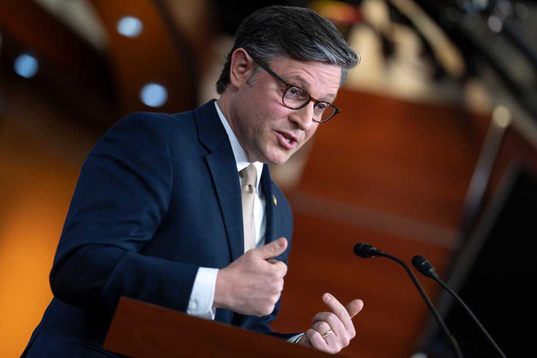 GOP Yanks Iran War Powers Vote as Defections Mount on Hill