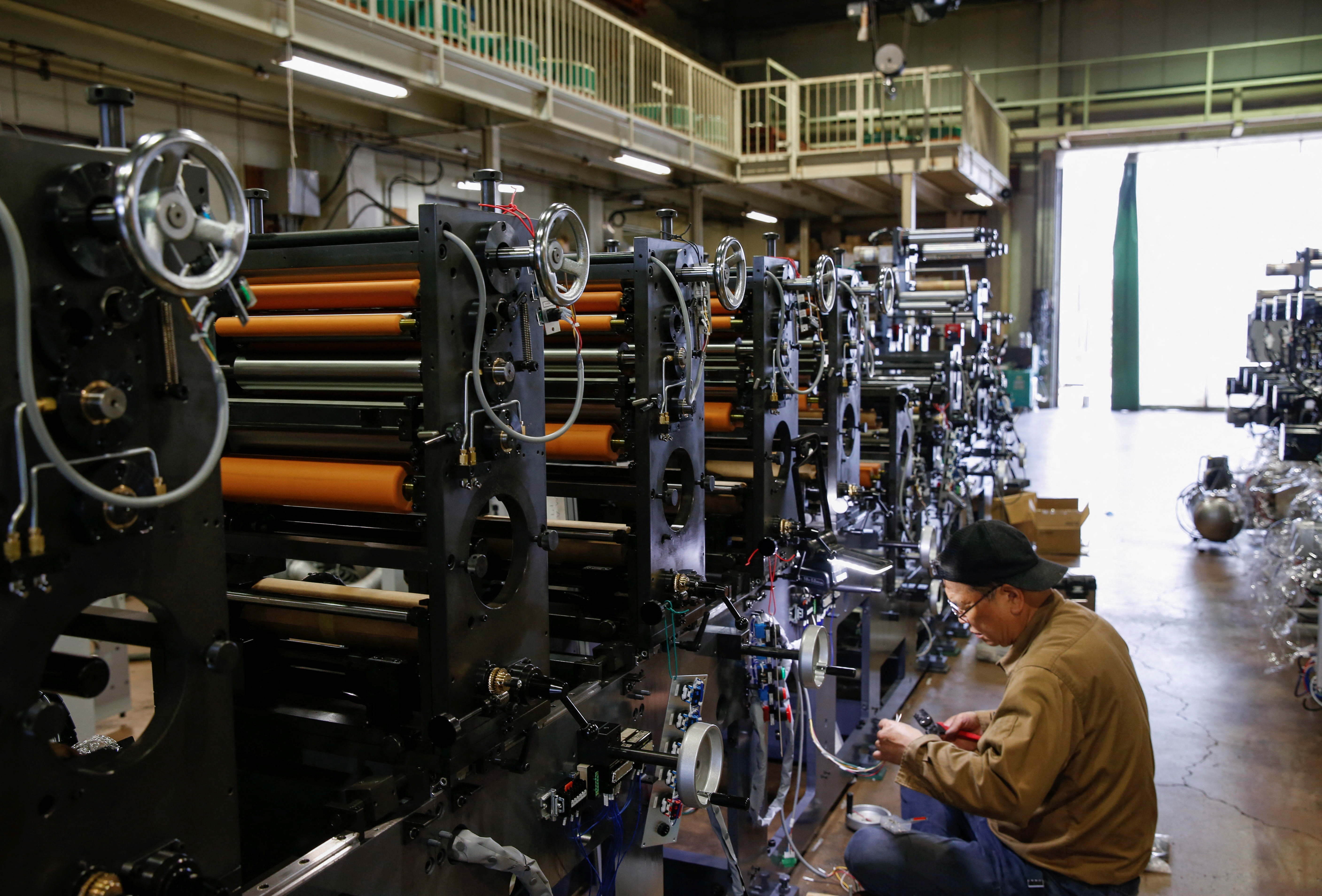 Global Factory Slump Hits DC: Inflation Pressures Mount in 2025