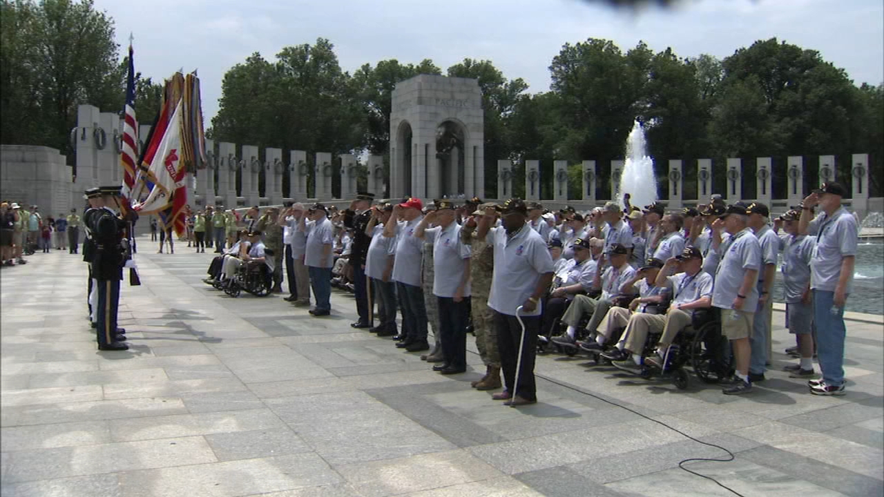 Chino Vietnam Veteran's Honor Flight Lands in Washington