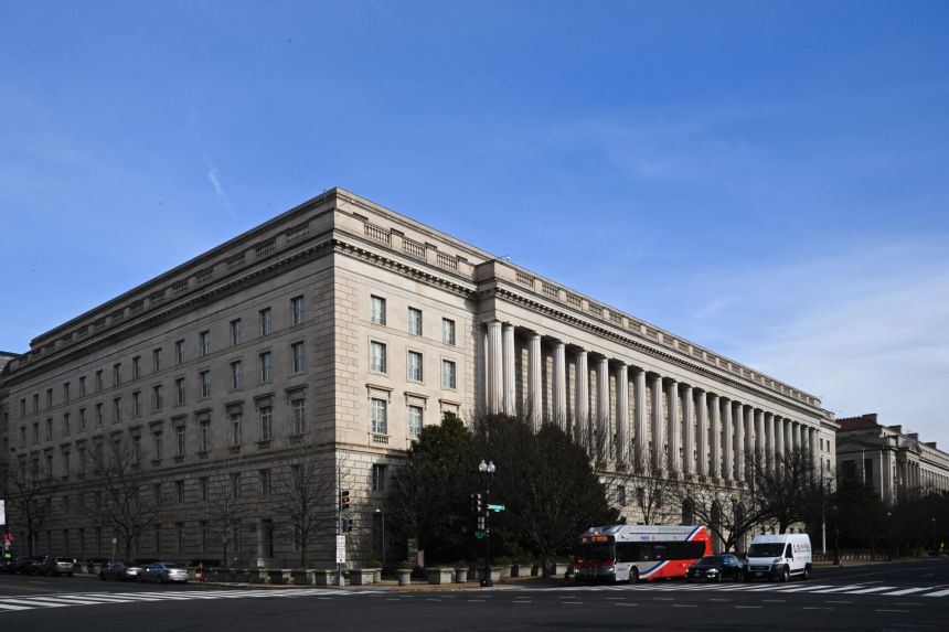 Trump's IRS Quietly Moves to Shield Trump the Taxpayer