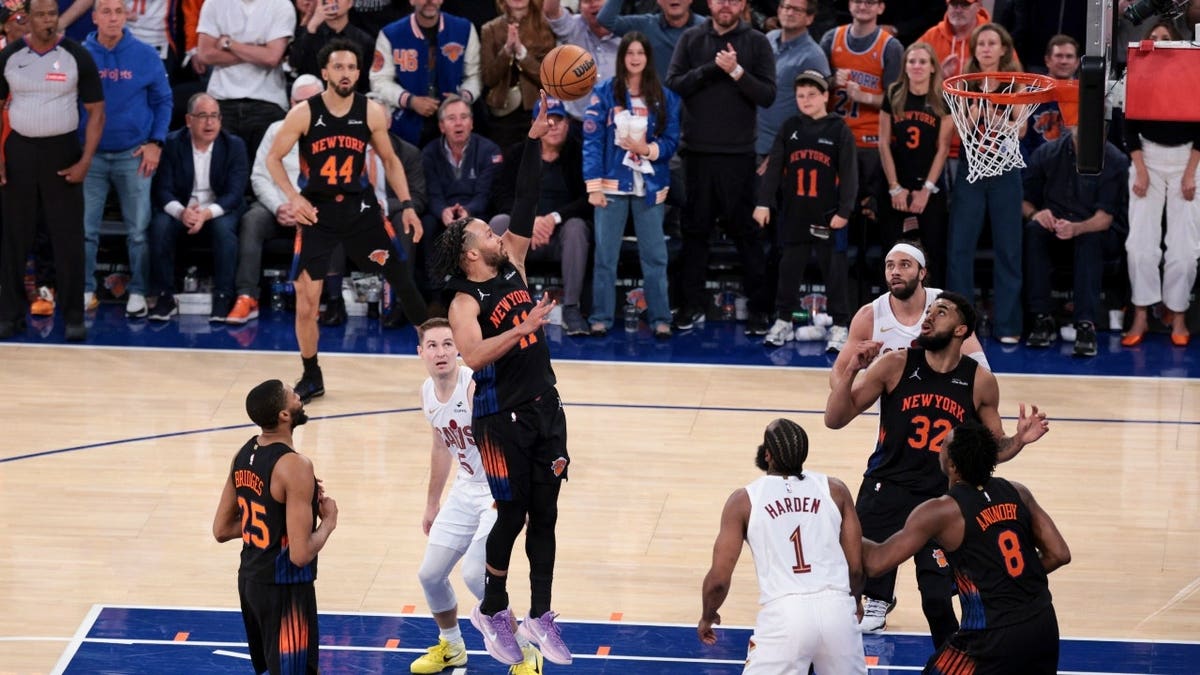 Knicks One Win From First NBA Finals Since '99 Run