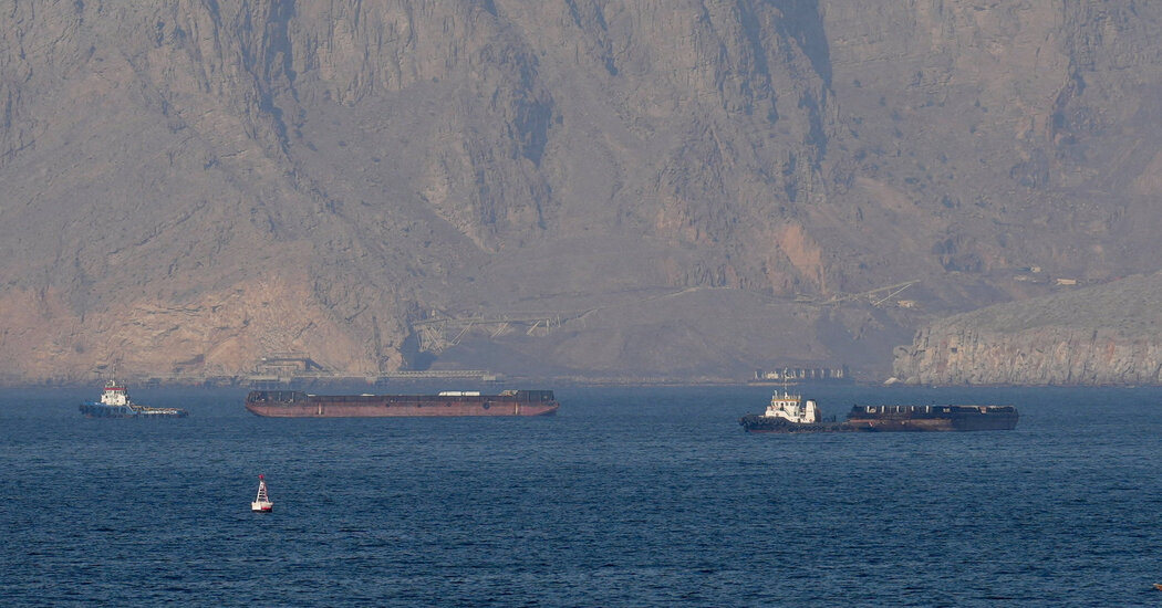 Iran, Oman Negotiate Hormuz Toll System That Could Jolt DC