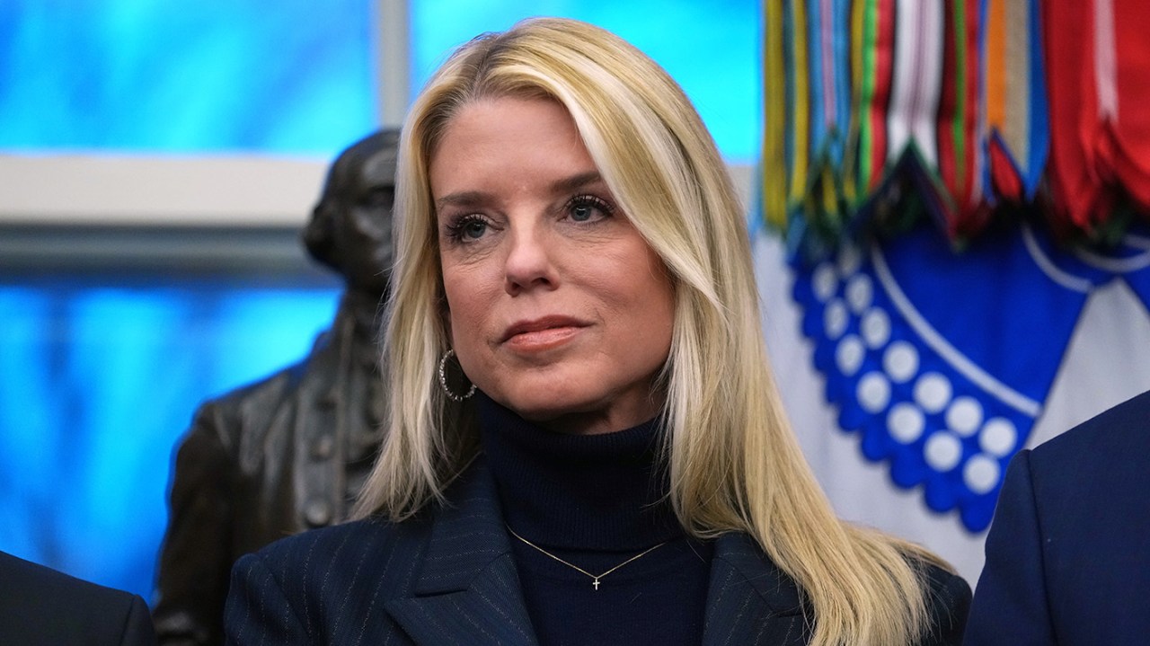 Trump Names Pam Bondi to White House Science Advisory Panel