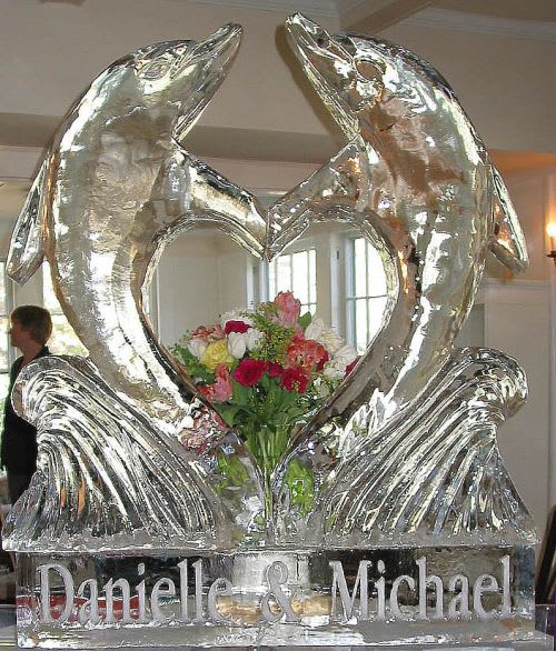 Wedding ice sculpture for Danielle & Michael