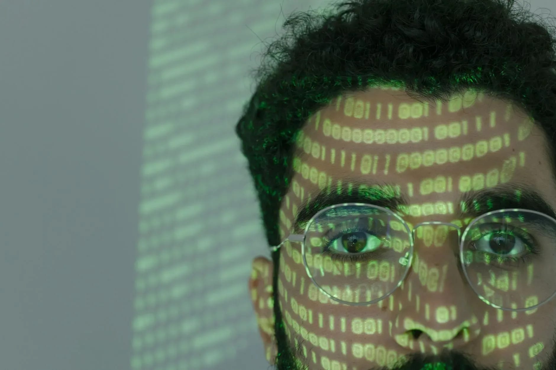 The 'Decentralized Identity' Revolution: Why Your Business Needs Self-Sovereign Identity (SSI) in 2026