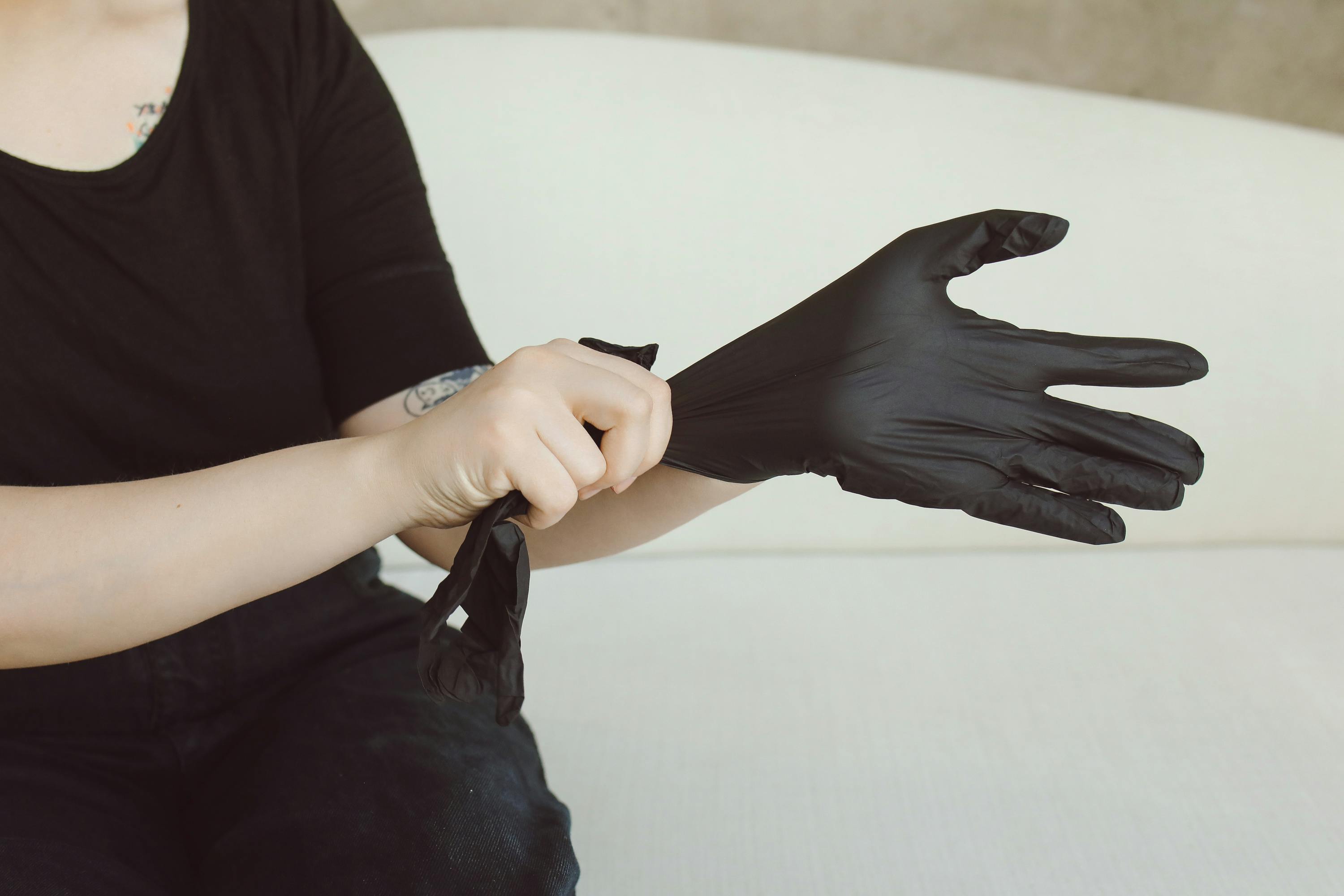 Lead equivalence testing equipment measuring radiation attenuation of glove materials