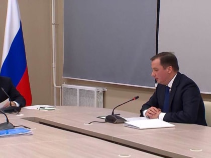 В Архангельске Президент провёл совещание по развитию опорных населённых пунктов Арктической зоны России
