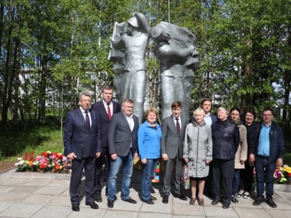 Региональное отделение Партии поддержит инициативу лявленских  единороссов  по ремонту памятника