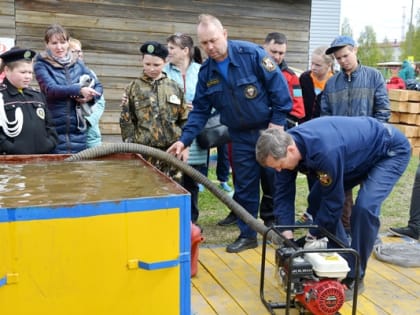 В Холмогорах при поддержке местных партийцев  прошли районные соревнования среди юных спасателей