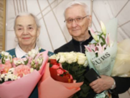 Сегодня бриллиантовую годовщину свадьбы отмечает семья Пащенко: профессор Владимир Петрович и ветеран СГМУ, невролог Галина Серафимовна