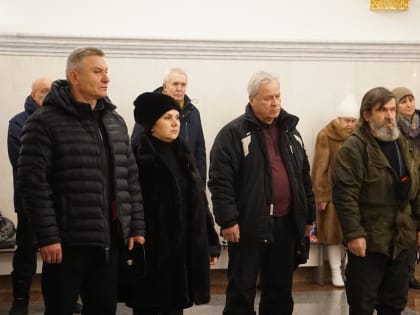 Митрополит Корнилий совершил всенощное бдение в канун праздника Обрезания Господня