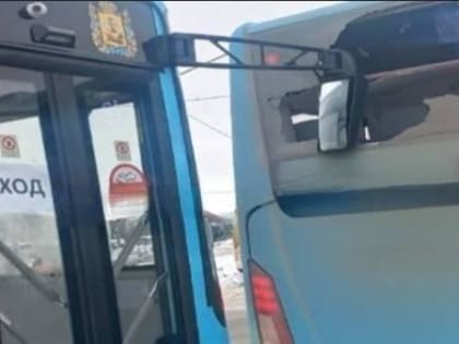 Автобусы нового перевозчика продолжают фигурировать в архангельских сводках ДТП