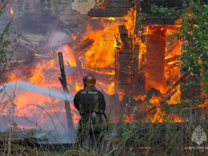 В центре Архангельска мог сгореть целый квартал