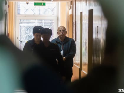 Получали по 150 000 в месяц: раскрыта коррупционная схема в администрации Архангельска