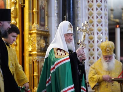 Митрополит Корнилий сослужил Святейшему Патриарху Кириллу в четырнадцатую годовщину его интронизации