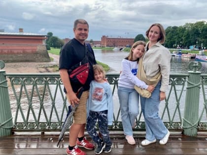 Тренер хоккея из Шенкурска: Михаил Мартынов и его семья