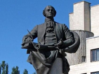 В Харькове планируют снести монумент Михаилу Ломоносову