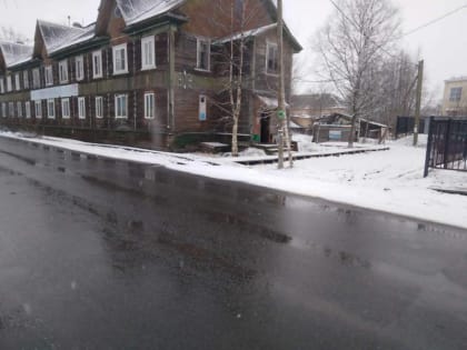 МУП «Городское благоустройство» устраняет весенние подтопления