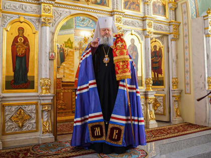 Митрополит Корнилий в Светлый вторник совершил Литургию в Северодвинске