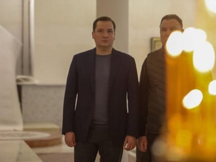 В Михаило-Архангельском соборе прошла первая после Великого освящения Рождественская служба