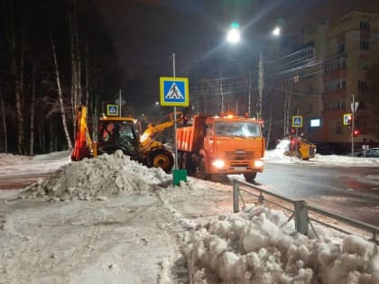 Архангельск освобождают от снега и последствий оттепели