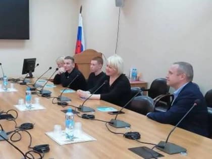 Студенты 1 курса Северного техникума транспорта и технологии посетили с ознакомительной экскурсией Архангельскую городскую Думу