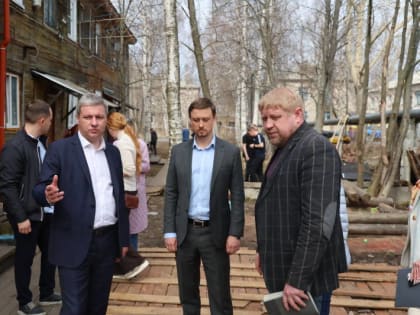 Дмитрий Морев взял на личный контроль ремонт после пожара на ул. Маслова, 19