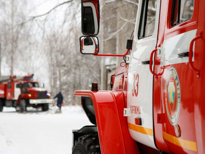 Пожар в гараже на Лесной: повреждены три мотоцикла