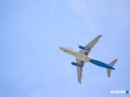 Самолет Сочи — Омск подал сигнал тревоги и пропал с радаров