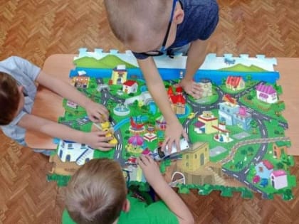 В Северодвинске граждане, владеющие русским языком, могут претендовать на должность заведующей детским садом "Малиновка"