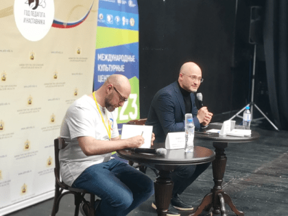 В каждой школе Архангельской области появится свой театр