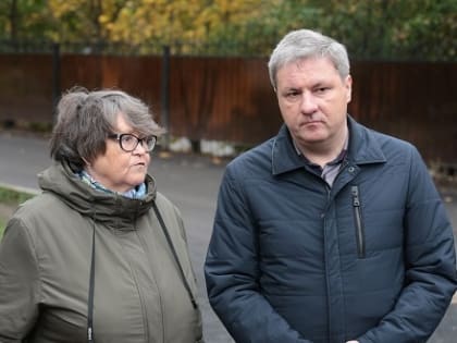 Дмитрий Морев проверил завершающую стадию благоустройства скверов