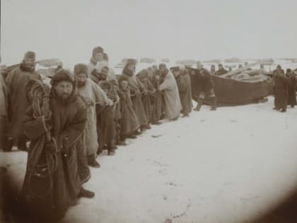 Первая краеведческая выставка