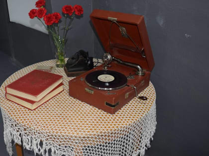 9 Мая в Карпогорской детской библиотеке работает тематическая площадка «Эхо войны»