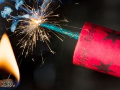 Школьник из Мирного подорвался на незаконно проданной петарде